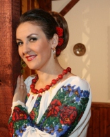 Silvia Semeniuc - muzica populara, muzica de petrecere, artist pentru nunta